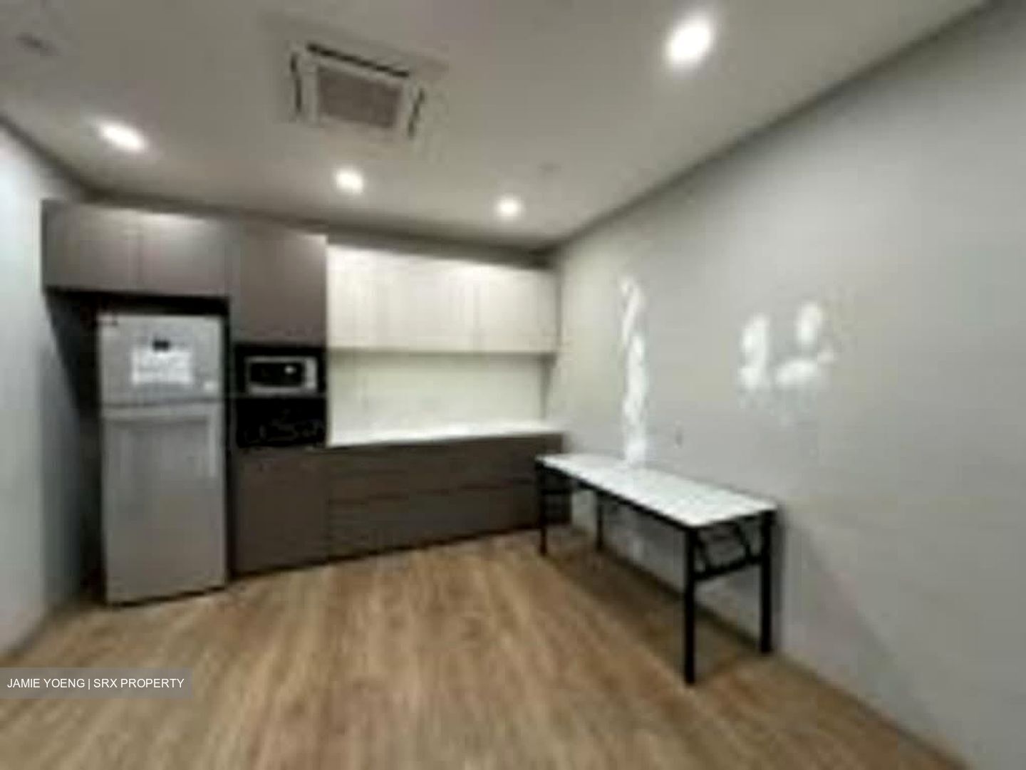 Cogent 1.logistics Hub (D22), Office #539067111